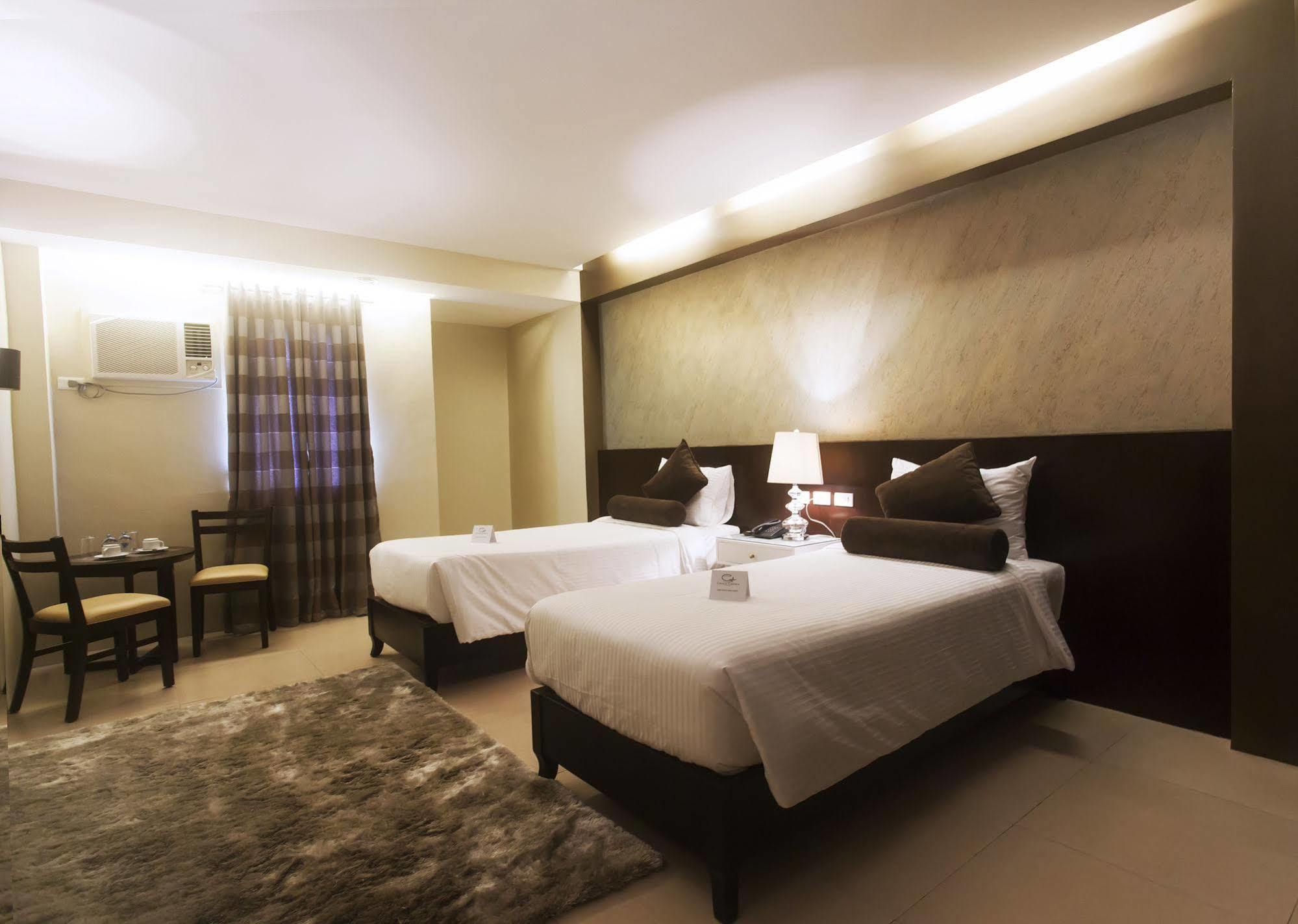 Grace Crown Hotel Анхелес Екстер'єр фото